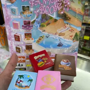 KK TOYS 扭蛋 Fantasy Book Set of 4 (16)